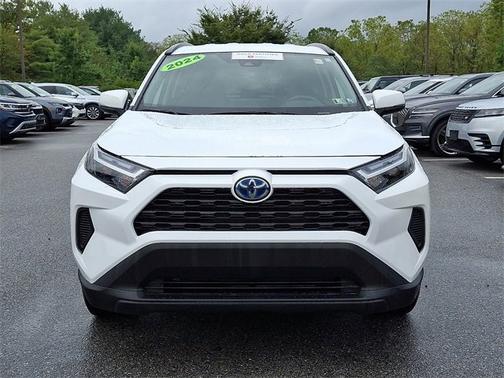 2024 Toyota RAV4 Hybrid XLE