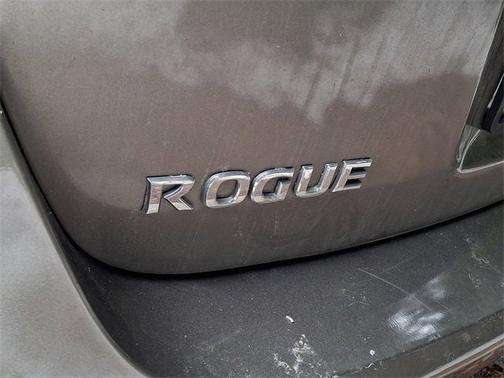 2010 Nissan Rogue S