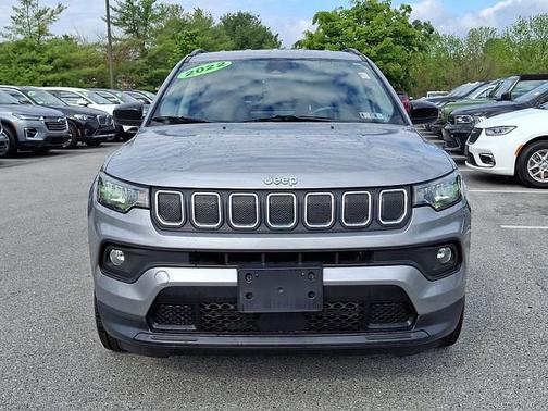 Billet Silver Metallic Clearcoat 2022 Jeep Compass Latitude Lux