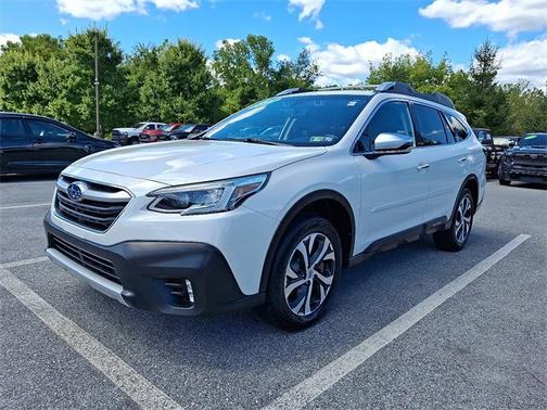2022 Subaru Outback Touring XT