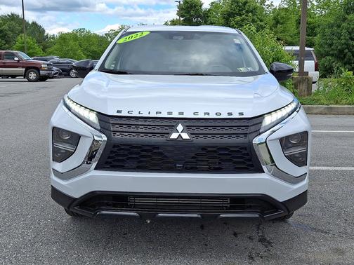 2022 Mitsubishi Eclipse Cross LE