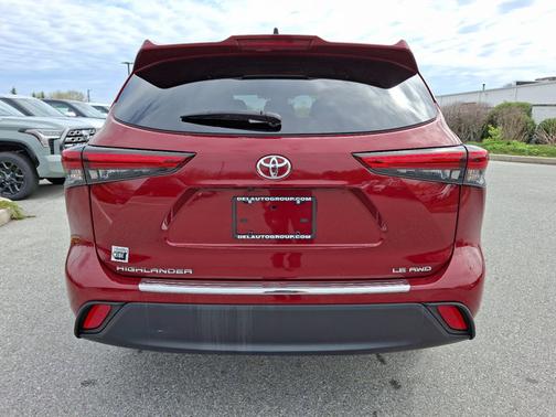 2022 Toyota Highlander LE