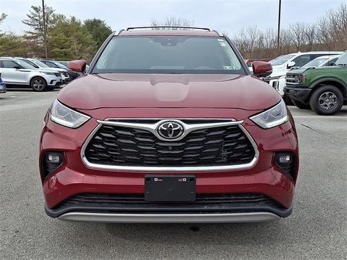 2024 Toyota Highlander Platinum