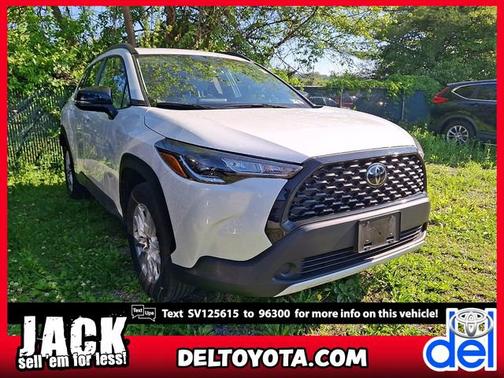 Wind Chill Pearl 2025 Toyota Corolla Cross LE