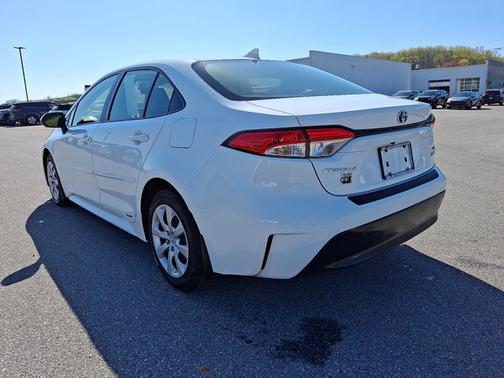 2023 Toyota Corolla Hybrid LE