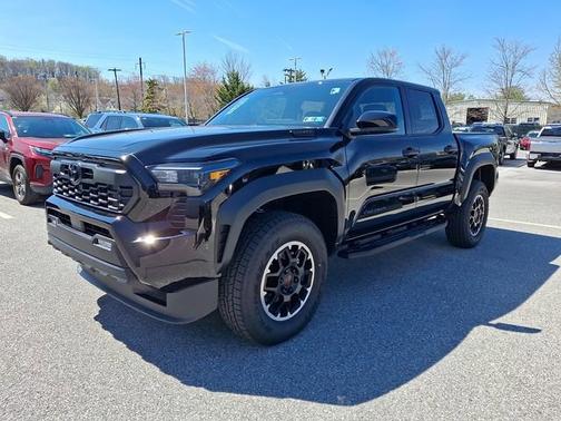 Black   202 2026 Toyota Tacoma TRD Off Road