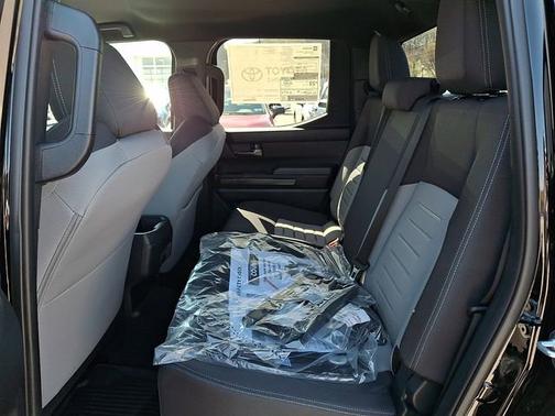 Black   202 2026 Toyota Tacoma TRD Off Road