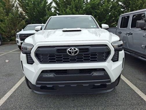 Ice Cap   040 2025 Toyota Tacoma TRD Sport
