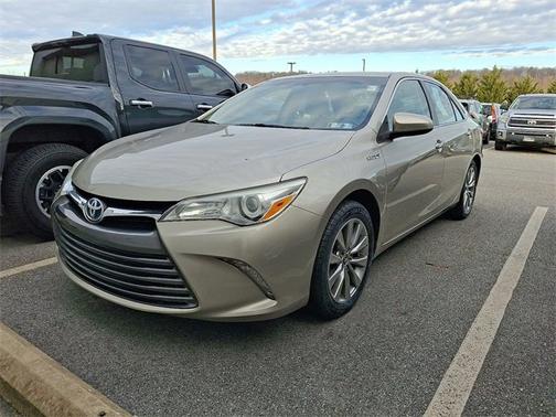 2015 Toyota Camry Hybrid XLE