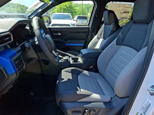 Ice Cap   040 2026 Toyota Tacoma TRD Sport