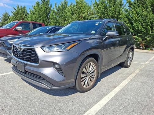 2023 Toyota Highlander Platinum