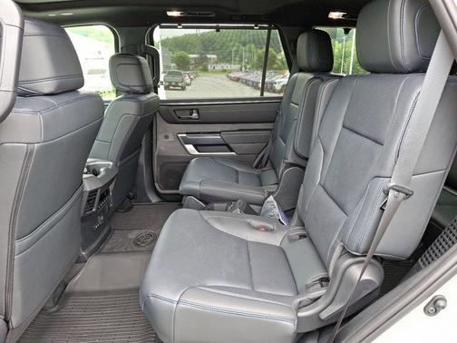 2025 Toyota Sequoia Platinum