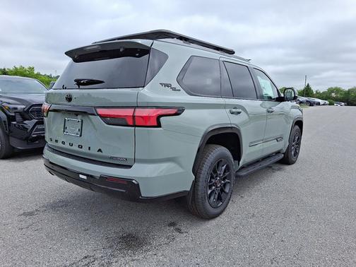 2025 Toyota Sequoia Platinum