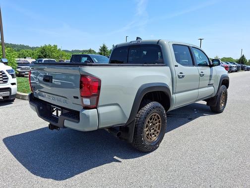 2023 Toyota Tacoma SR5