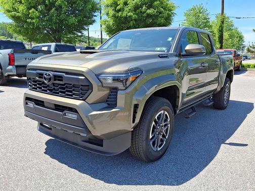 2025 Toyota Tacoma TRD Sport
