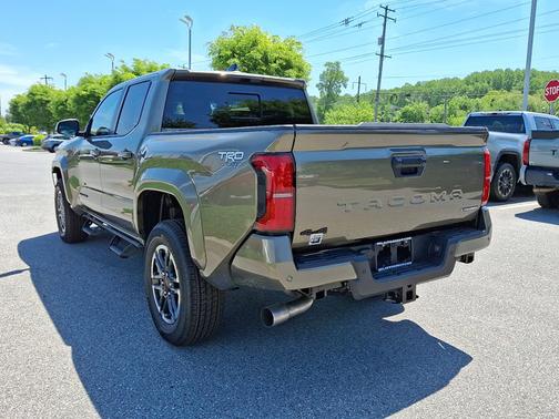 2025 Toyota Tacoma TRD Sport