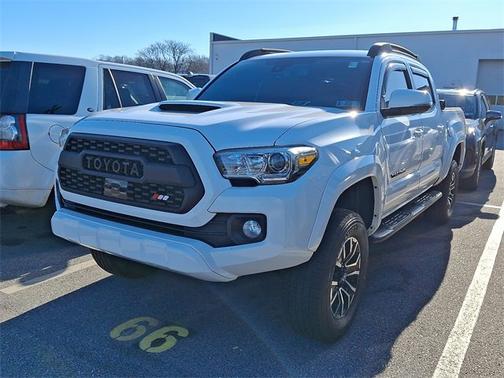 2020 Toyota Tacoma TRD Sport