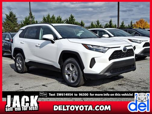 2025 Toyota RAV4 XLE