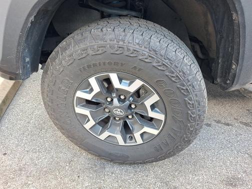 2023 Toyota Tacoma TRD Off Road