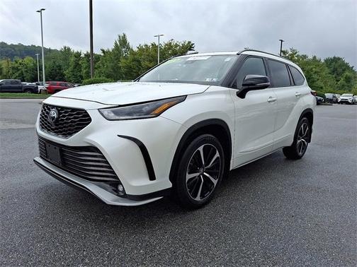 2021 Toyota Highlander XSE