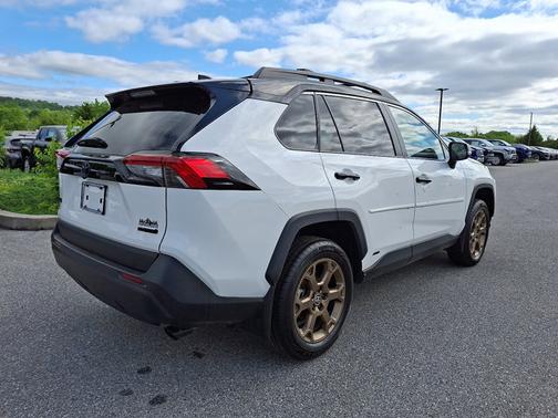 2024 Toyota RAV4 Hybrid Woodland