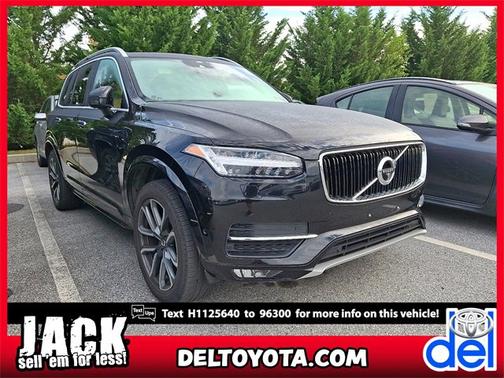 2017 Volvo XC90 T6 Momentum