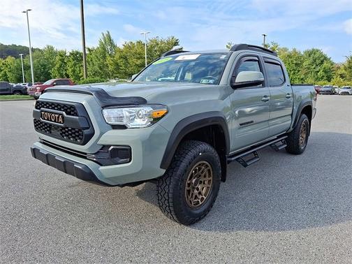 2023 Toyota Tacoma SR5