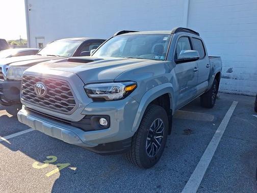 Lunar Rock 2023 Toyota Tacoma TRD Sport