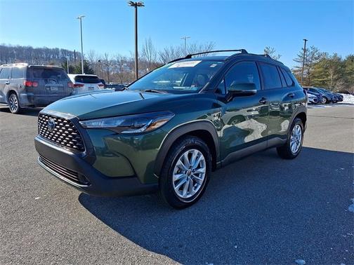 2023 Toyota Corolla Cross LE