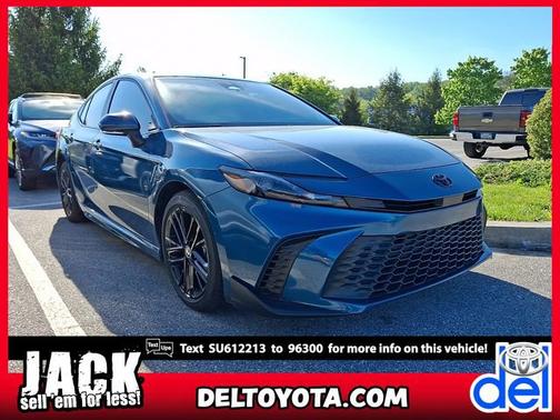 Ocean 2025 Toyota Camry SE