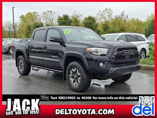 2019 Toyota Tacoma SR