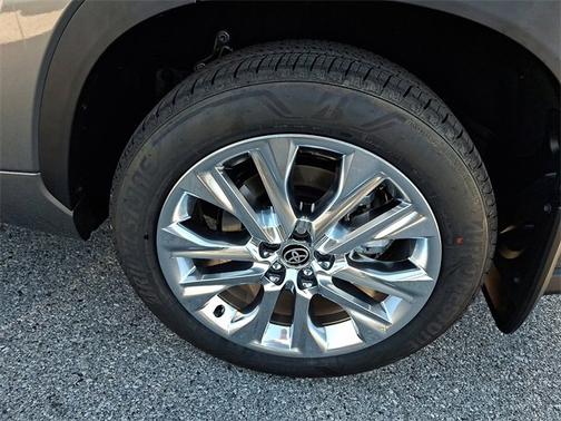 2025 Toyota Highlander Limited