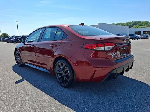 Ruby Flare Pearl 2023 Toyota Corolla SE