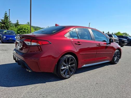 Ruby Flare Pearl 2023 Toyota Corolla SE