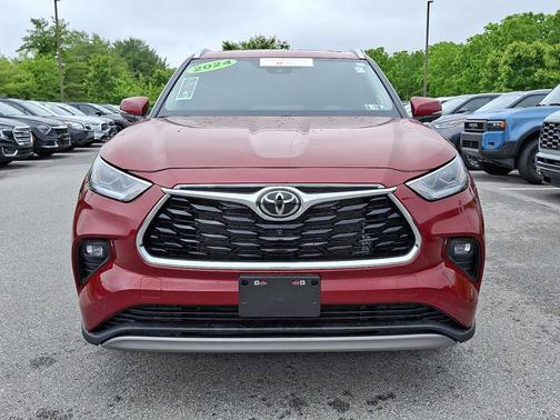 2024 Toyota Highlander Platinum