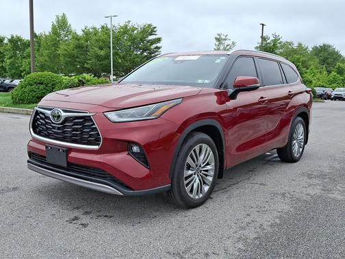 2024 Toyota Highlander Platinum