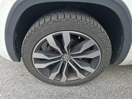 2019 Volkswagen Atlas 3.6L V6 SEL R-Line