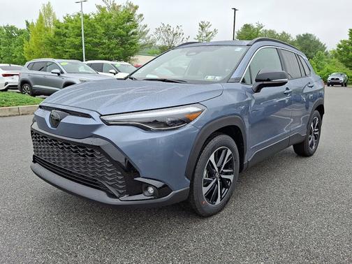 2025 Toyota Corolla Cross Hybrid XSE