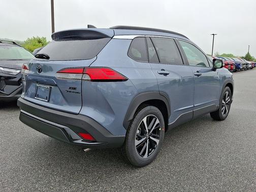 2025 Toyota Corolla Cross Hybrid XSE