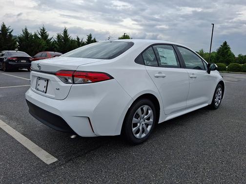 Ice Cap 2026 Toyota Corolla LE