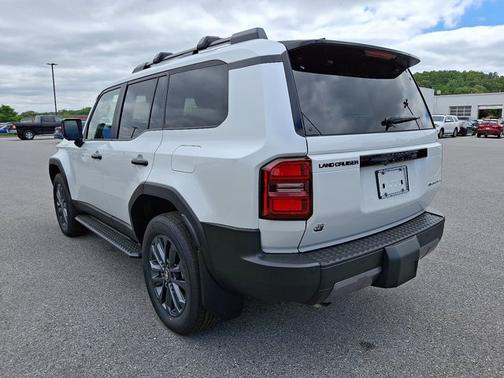 2025 Toyota Land Cruiser