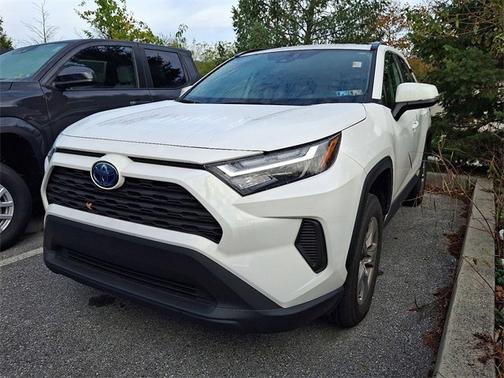 2024 Toyota RAV4 Hybrid XLE