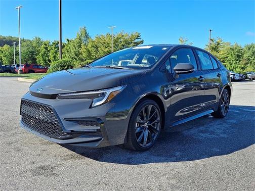 2024 Toyota Corolla Hybrid SE