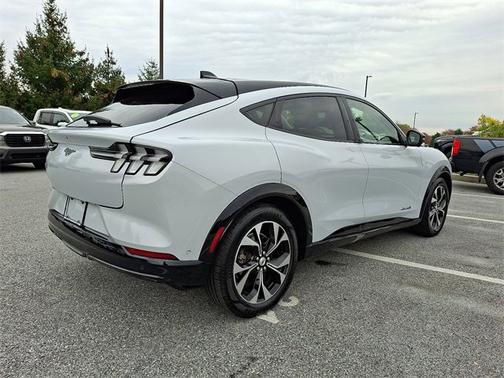 2021 Ford Mustang Mach-E Premium