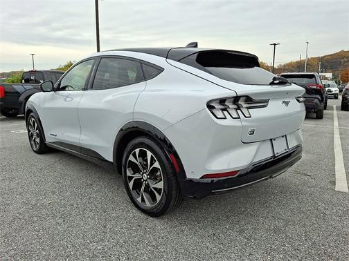 2021 Ford Mustang Mach-E Premium