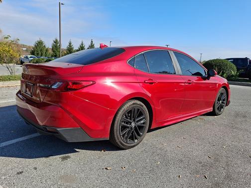 Supersonic Red 2025 Toyota Camry SE