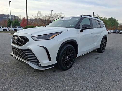2023 Toyota Highlander XSE