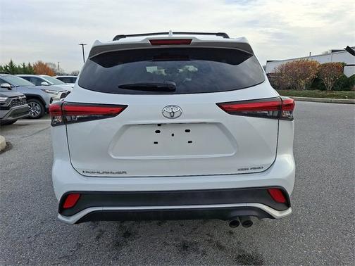 2023 Toyota Highlander XSE