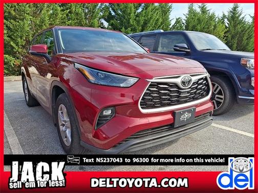 2022 Toyota Highlander LE