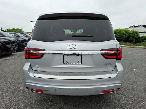2018 INFINITI QX80